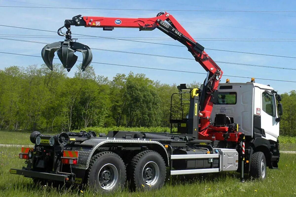 Нанять манипулятор в москве цена. КМУ Fassi f700. КМУ Палфингер 15500. Гидравлические краны-манипуляторы Fassi. КМУ 10 тонн.