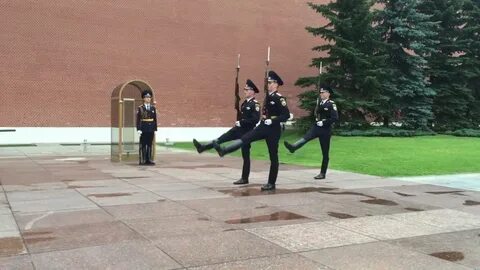 Смена караула в сша видео
