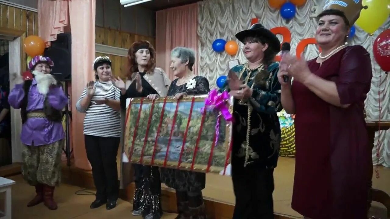 Сценки про деревню смешные. Сценки любостань. смешные сценки любостань. сценка бабушка и внучка. сценка смешные в сельском.клубе.