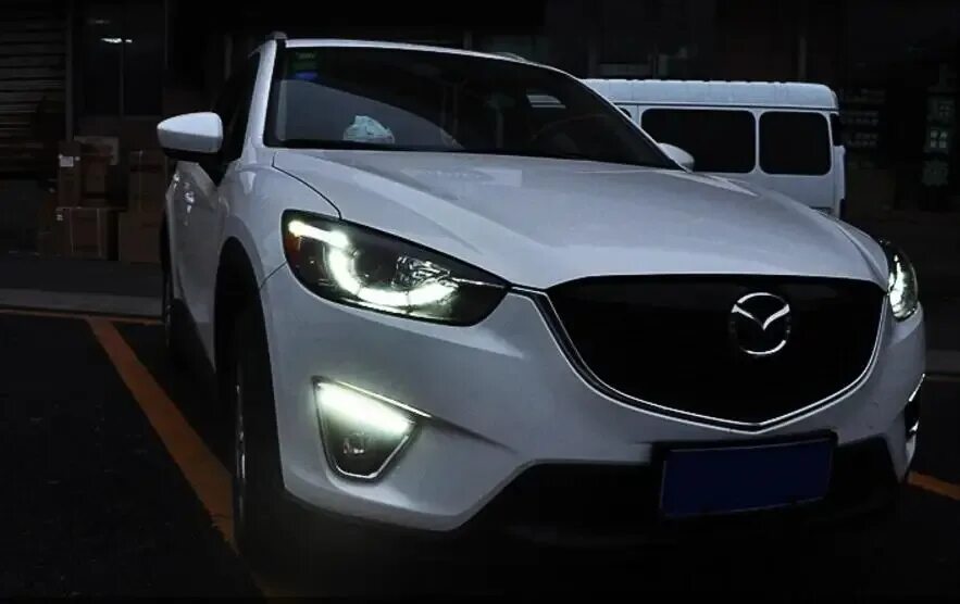 Фара мазда cx5. Mazda CX 5 led фары. Mazda CX-5 2015 диодные фары. Мазда сх5 с led фарами. Led фонари Mazda CX-5.