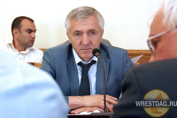 давудов шахабас магомедович. шахабас курамагомедович шахов. шахов министр образования. шахов министр образования. шахабас шахов минобрнауки.