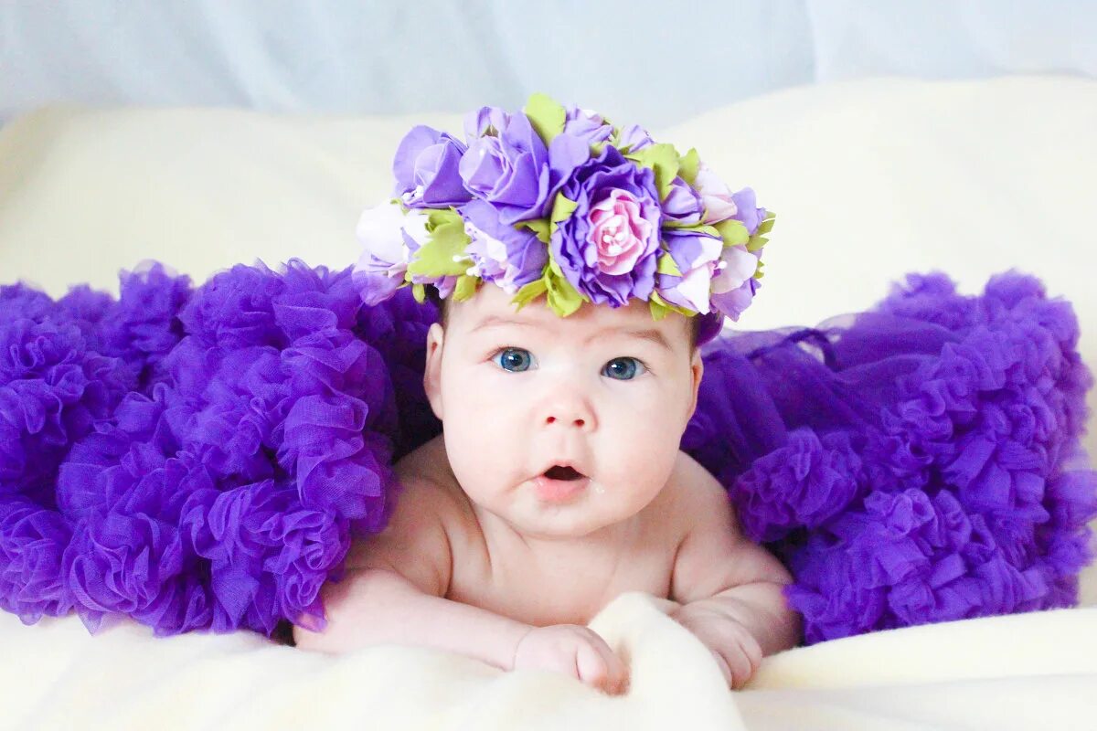 Always как девчонка. Девочка с большими бантами. Анастасия князева 2022. Девочка 6 лет. Настя мухина.