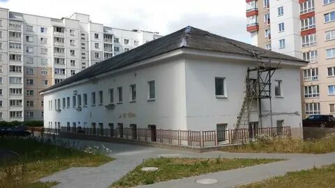 Полтавская 10