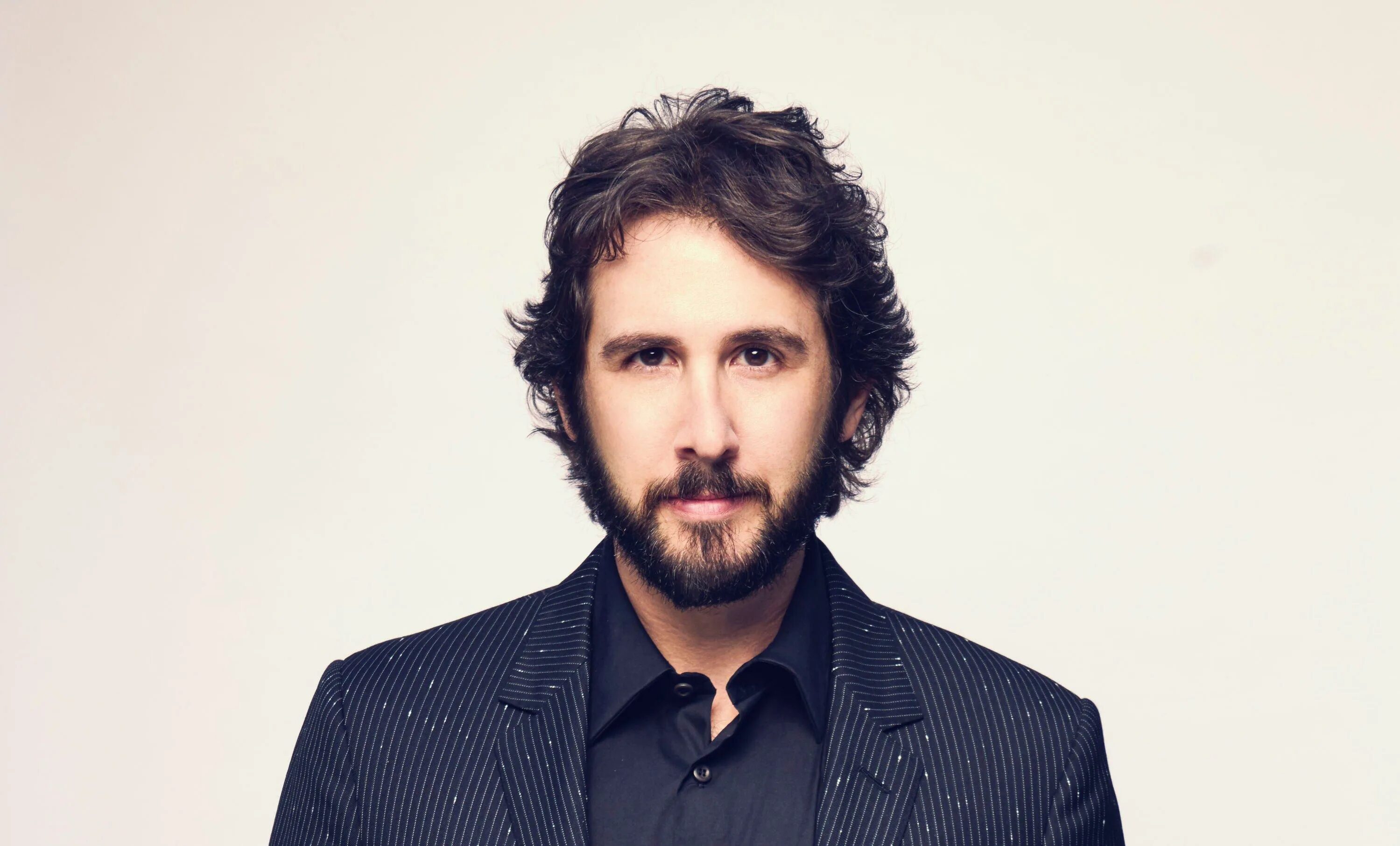 Josh groban - it came upon a midnight clear. Josh groban фото. Джош гробан песни. Josh groban - 2013 - all that echoes. Josh groban джош гробан.