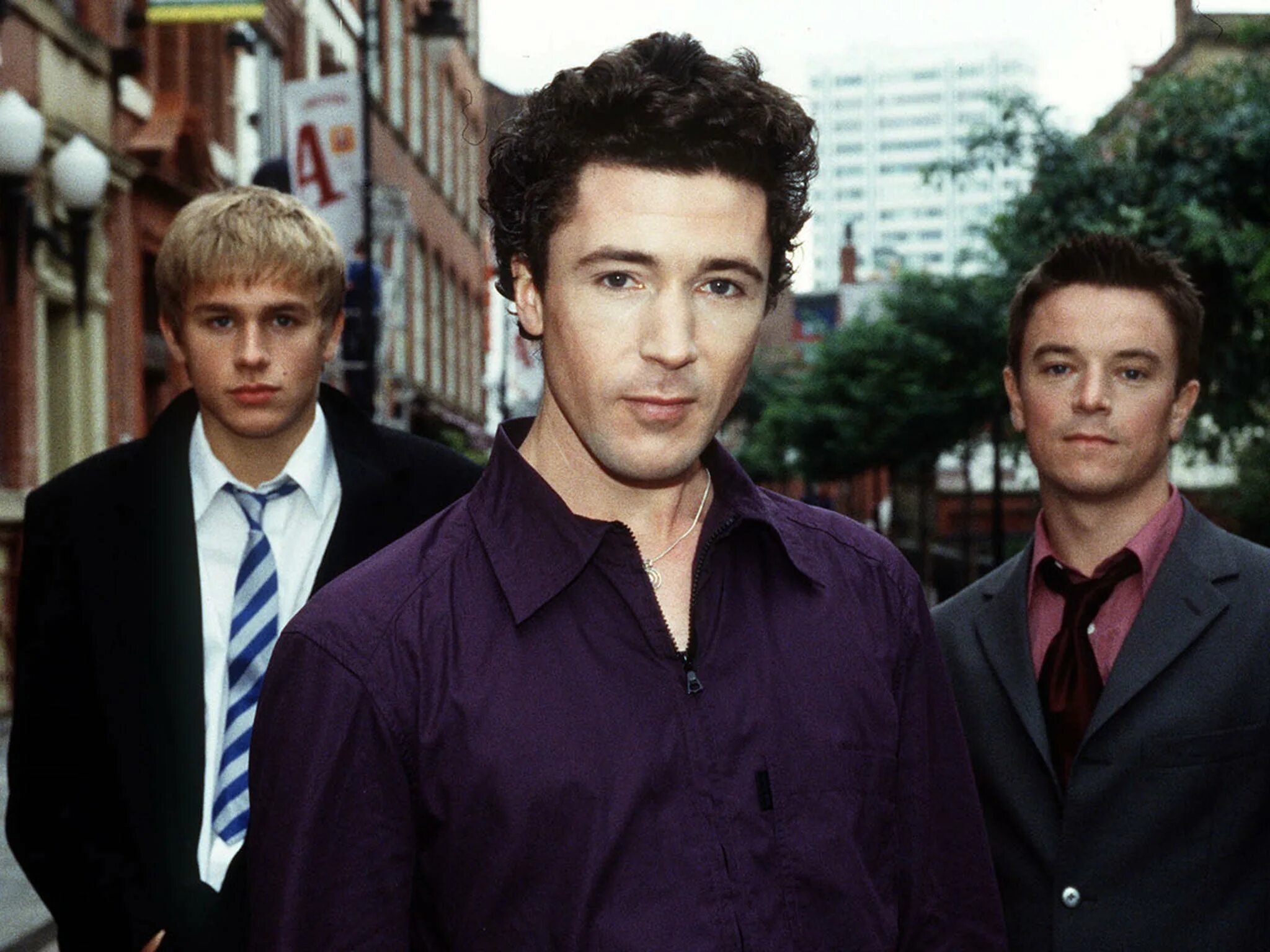 Queer. Эйдан гиллен queer as folk. эйдан гиллен близкие друзья. чарли ханнэм queer as folk.