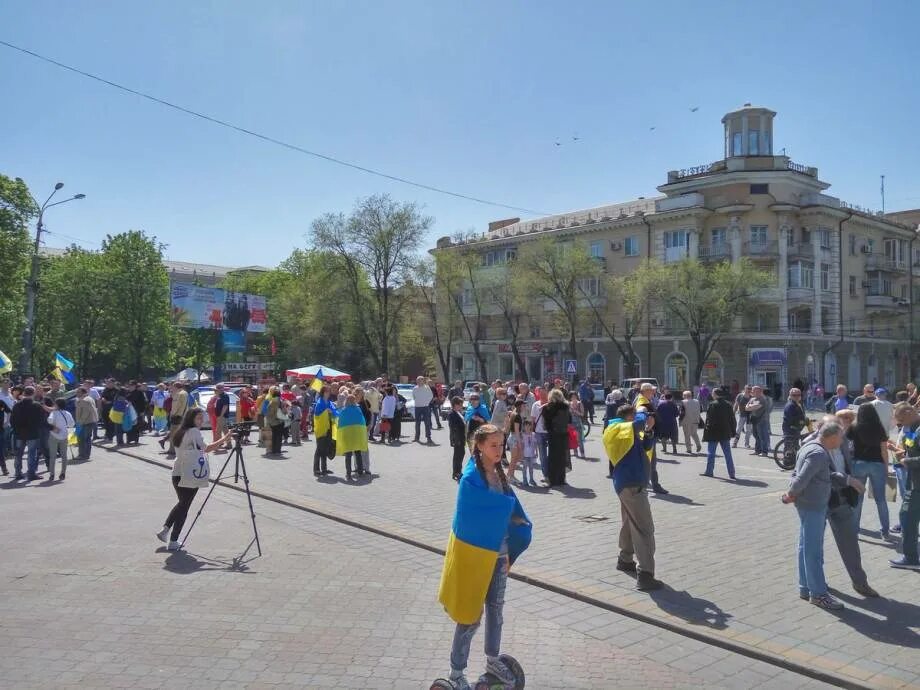Как выглядит мариуполь сегодня. Мариуполь площадь города. город мариуполь донецкой области украина. население города мариуполь. мариуполь сейчас.