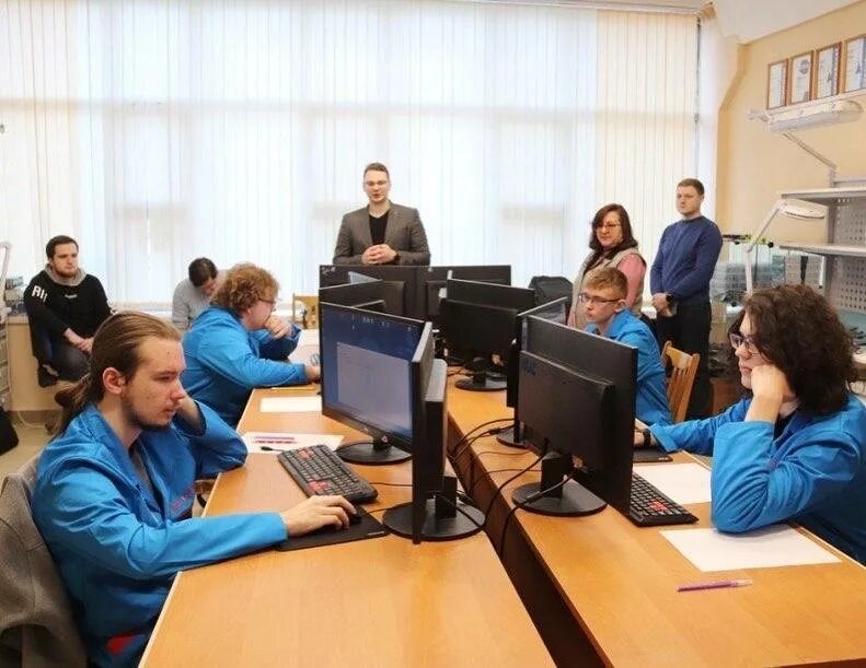 Что приготовить на технологии. Минский государственный колледж сервиса и технологий. Лицей бытового обслуживания днепропетровск. Логотип колледж техники и технологии. Минский государственный технологический колледж 28ф.