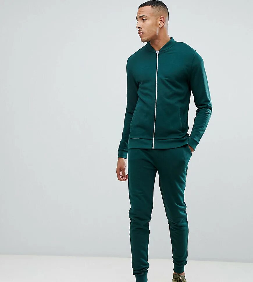 костюм nike celtics бело зелёный. зеленый спортивный костюм мужской. зеленый спортивный костюм мужской. Kappa костюм спортивный мужской зе. спортивный костюм kappa зеленый.