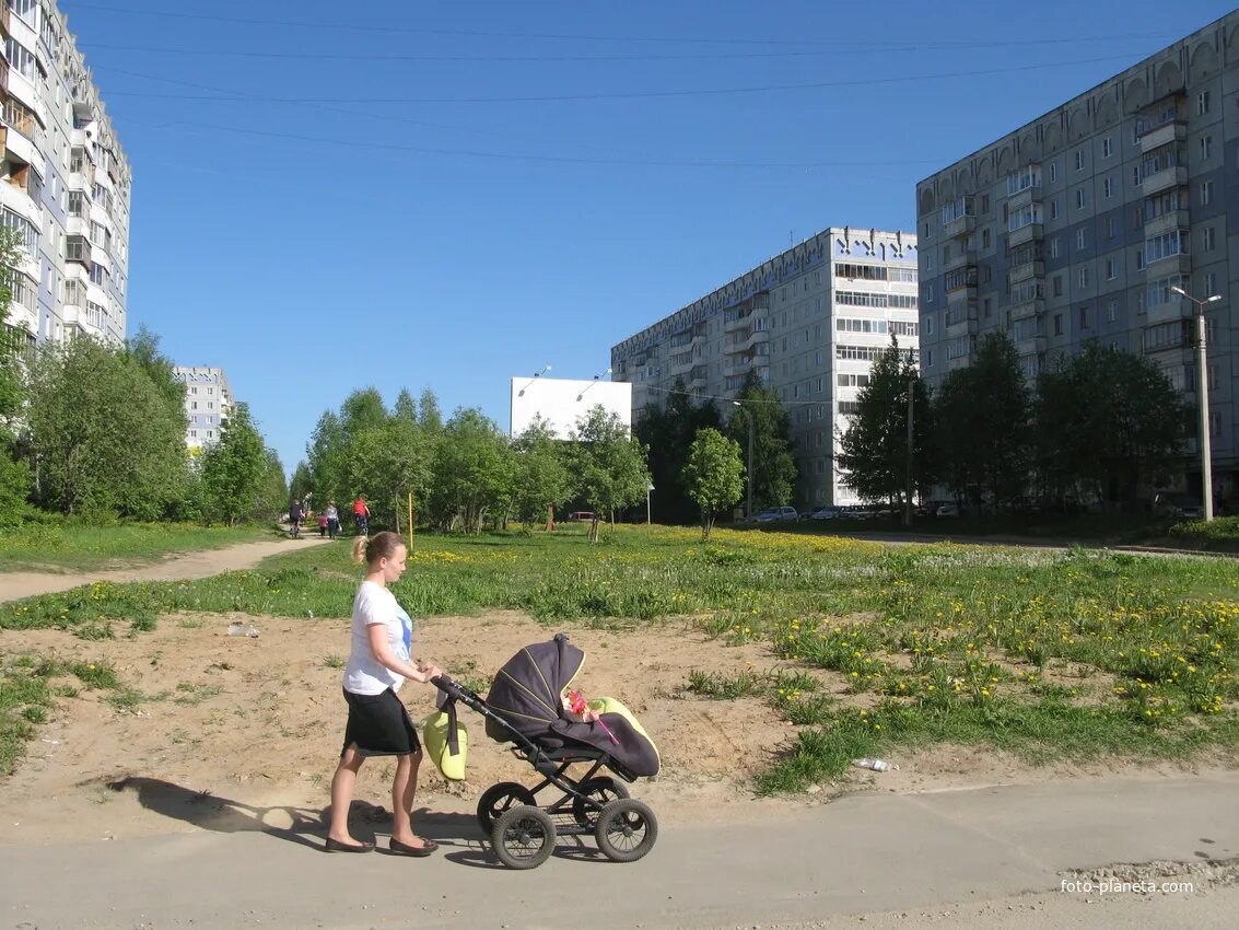 Работа сыктывкар орбита. Орбита сыктывкар. микрорайон орбита сыктывкар. город орбита в сыктывкаре. старая орбита сыктывкар.