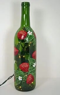 Бутылка клубника
