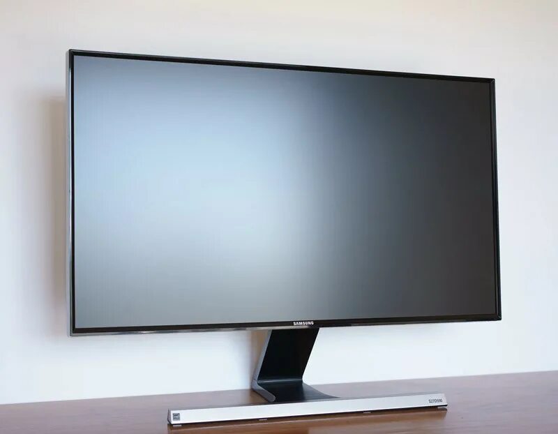 P s 27. Монитор самсунг s24c750p. Защита переключателя скоростей велосипеда nh-p10s. Samsung 27 590d. Монитор samsung s27e500c.