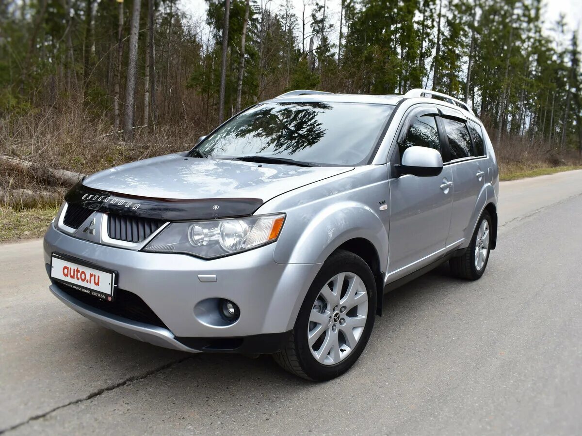 Mitsubishi outlander 2007 года. Mitsubishi Outlander 2007. Mitsubishi Outlander XL 2007. Митсубиси Аутлендер ХЛ 2007. Mitsubishi Outlander 2007 3.0.