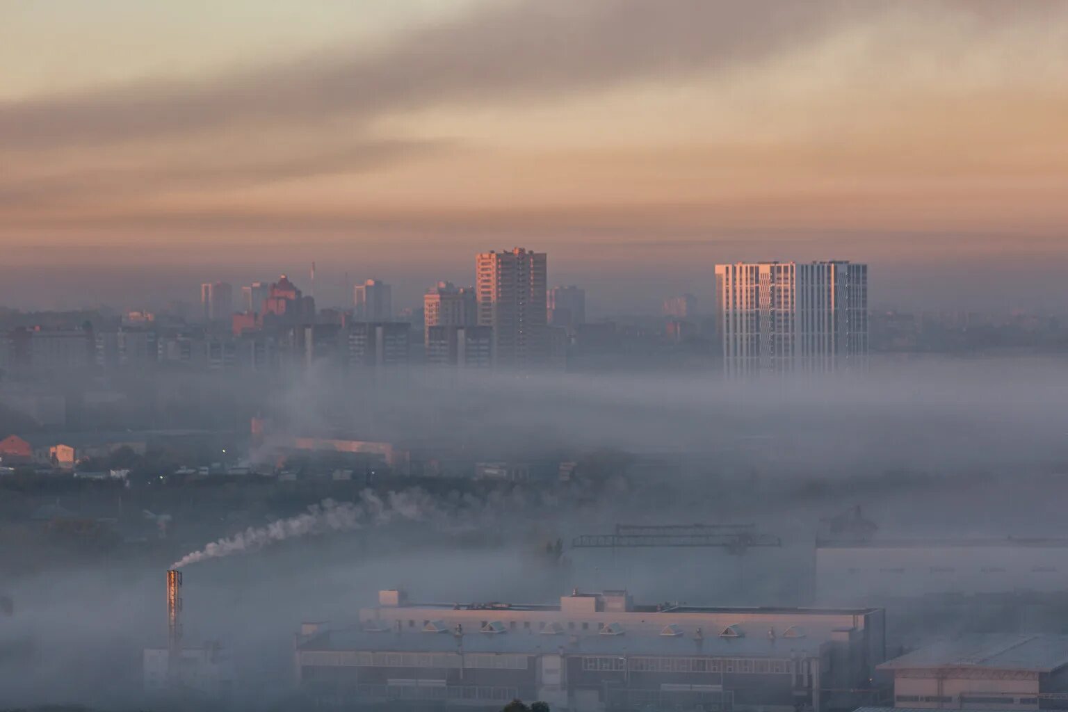 туманный город 2023 трейлер