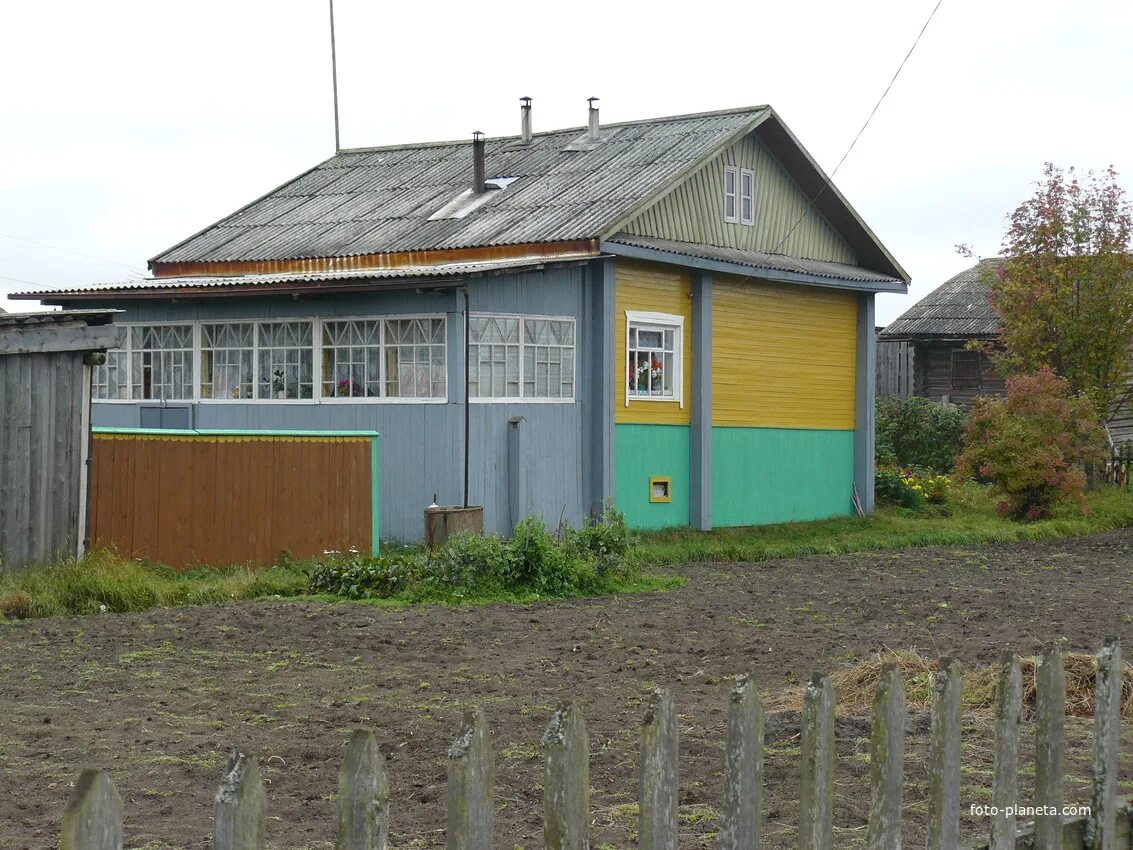 Село никуда. Слободчиково Ленский район Архангельской области. Архангельская область Ленский район деревня Лантыш. Березник Лена Ленский район.