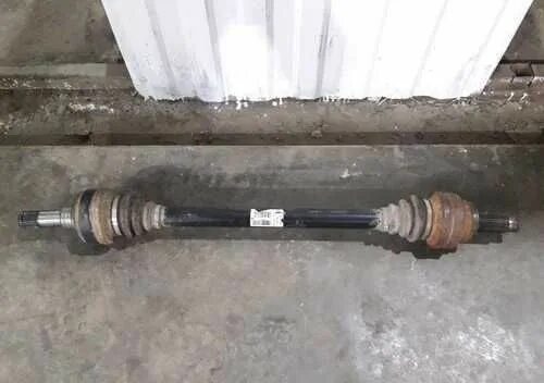 Привод х5 е70. Привод правый бмв х5 е53. Продольный стук привода. Привод бмв e53. Привод bmw x5 e70 правый.