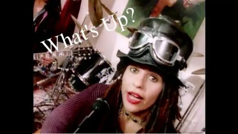 Good what s up. Дон Ричардсон 4 non blondes. Обложка альбома 4 non blondes - what's up. Солистка группы 4 non blondes. 4 Non blondes what's up обложка.