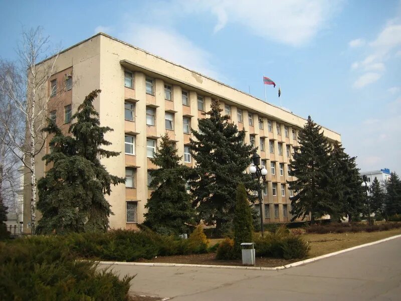 Горисполком г. Приднестровье бендеры горисполком 1992. здание горисполкома бендеры. горисполком бендеры 92год.