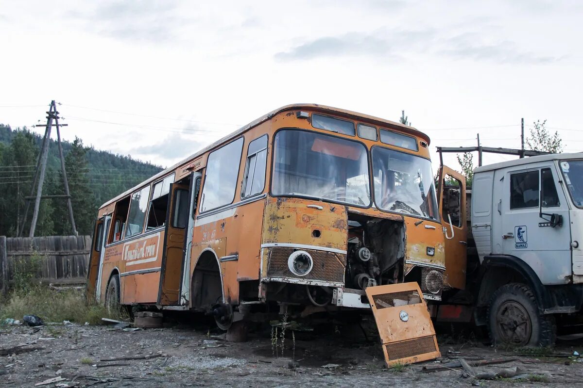 Богучанское районное атп новые автобусы. ЛИАЗ 677 Красноярск.