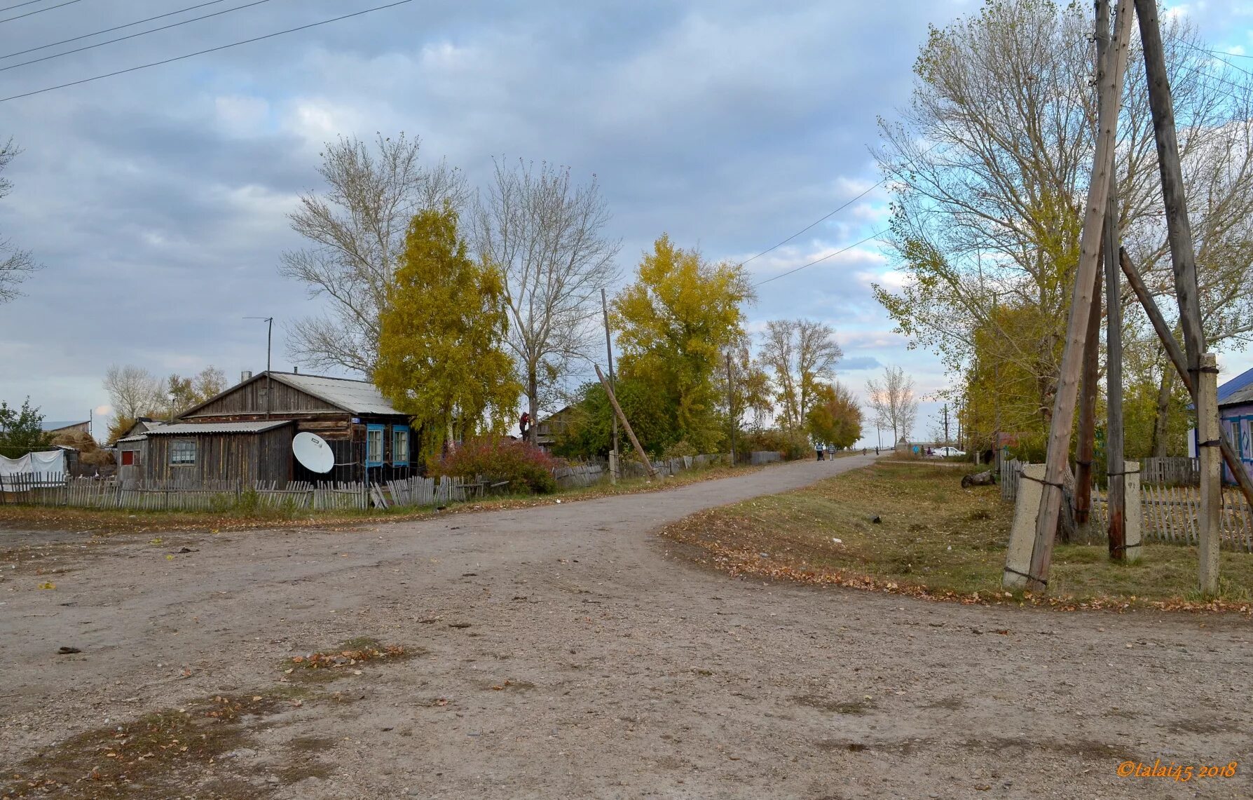 Погода село красноярское алтайского края. Поломошное Алтайский край Поспелихинский район. Село Красноярское Поспелихинский район. Село Поломошное Новичихинский район. Алтайский край Новичихинский р-н с Поломошное.