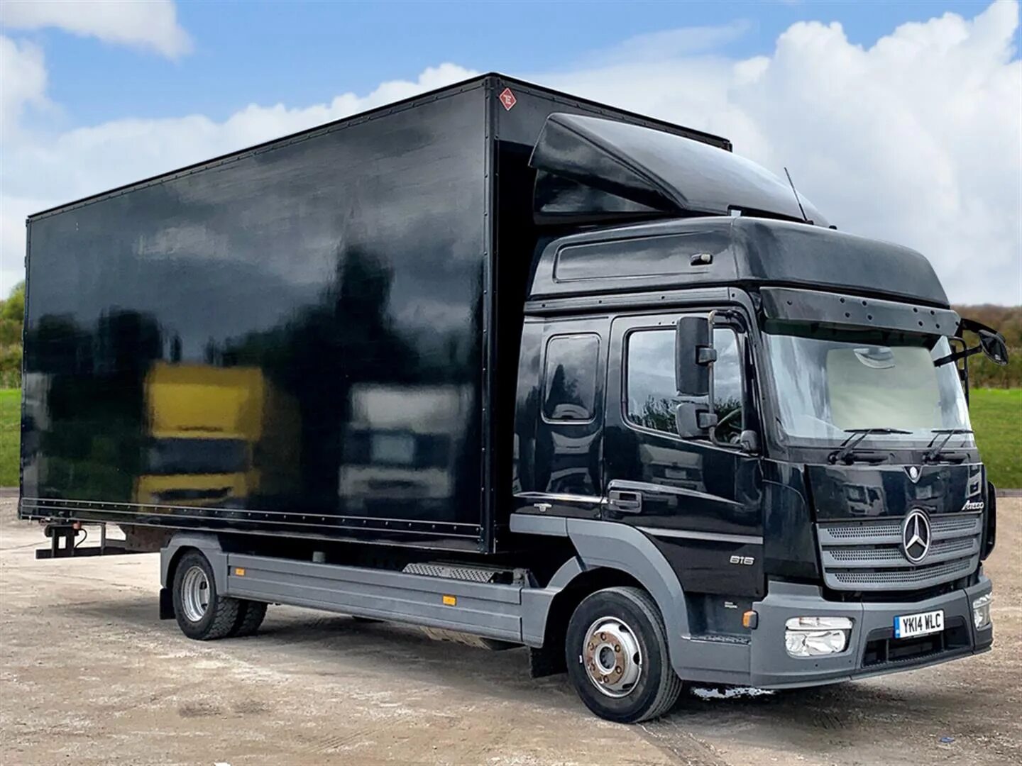 Мерседес атего 6. Mercedes-benz atego 816. мерседес атего евро 6. мерседес атего 5. мерседес атего тентованный 5т.