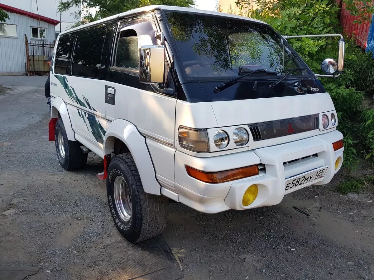 Митсубиси Делика p35w. Mitsubishi Delica 35 кузов. Mitsubishi Delica p35. Mitsubishi Delica p35w новая.