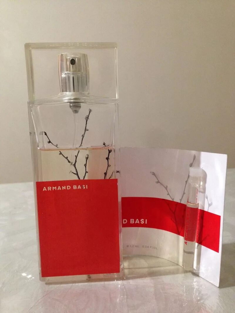 Armand basi in Red 100ml. In Red Armand basi для женщин. Armand basi 5 ml. Armand basi in Red Lady 30ml EDT. Туалетная вода рубль