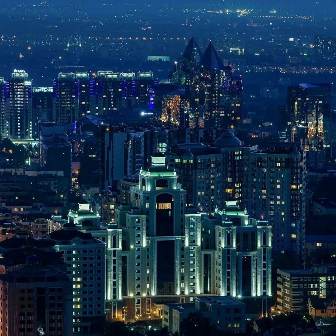 Almaty city. Алма-Ата город. Алма-Ата фото города. Москва Алма Ата. Алма-Ата квартиры.