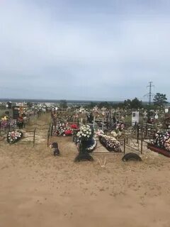 Кировском кладбище