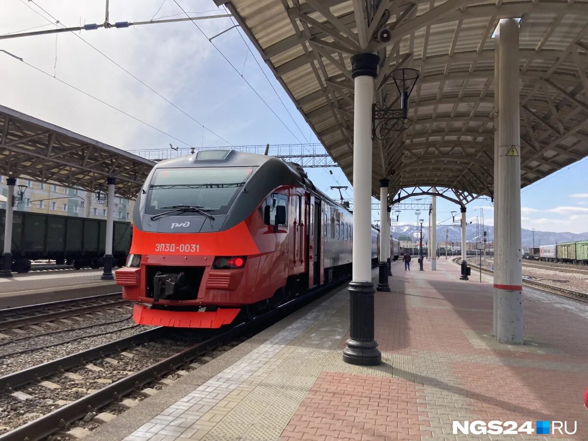 Станция камарчага красноярск. Гор электричка красноярск. Красноярск кача электричка. Красноярск кача электричка. Подвижной состав.