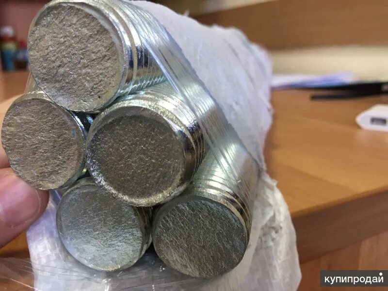 Шпилька класс прочности 10.9. Шпилька класс прочности 10.9