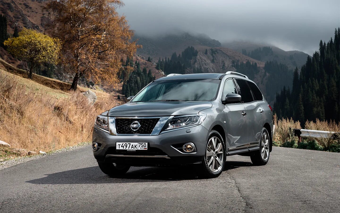 Обзор ниссан. Ниссан Патфайндер 2014. Nissan Pathfinder New. Новый Nissan Патфайндер. Nissan Pathfinder 4 поколения.