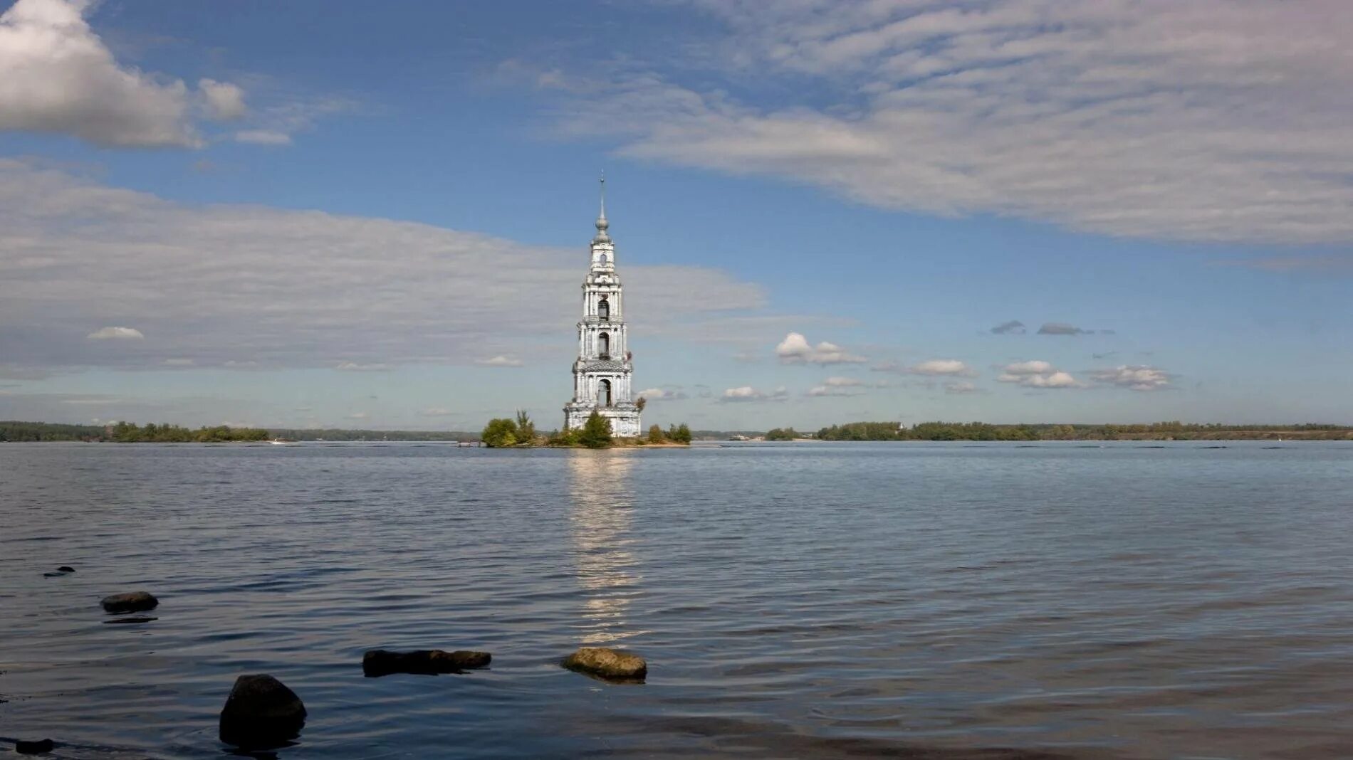 Рыбинское водохранилище Рыбинск. Остров Копринский Рыбинское водохранилище. Рыбинка Рыбинское водохранилище. Ларионовский мыс Рыбинское водохранилище.