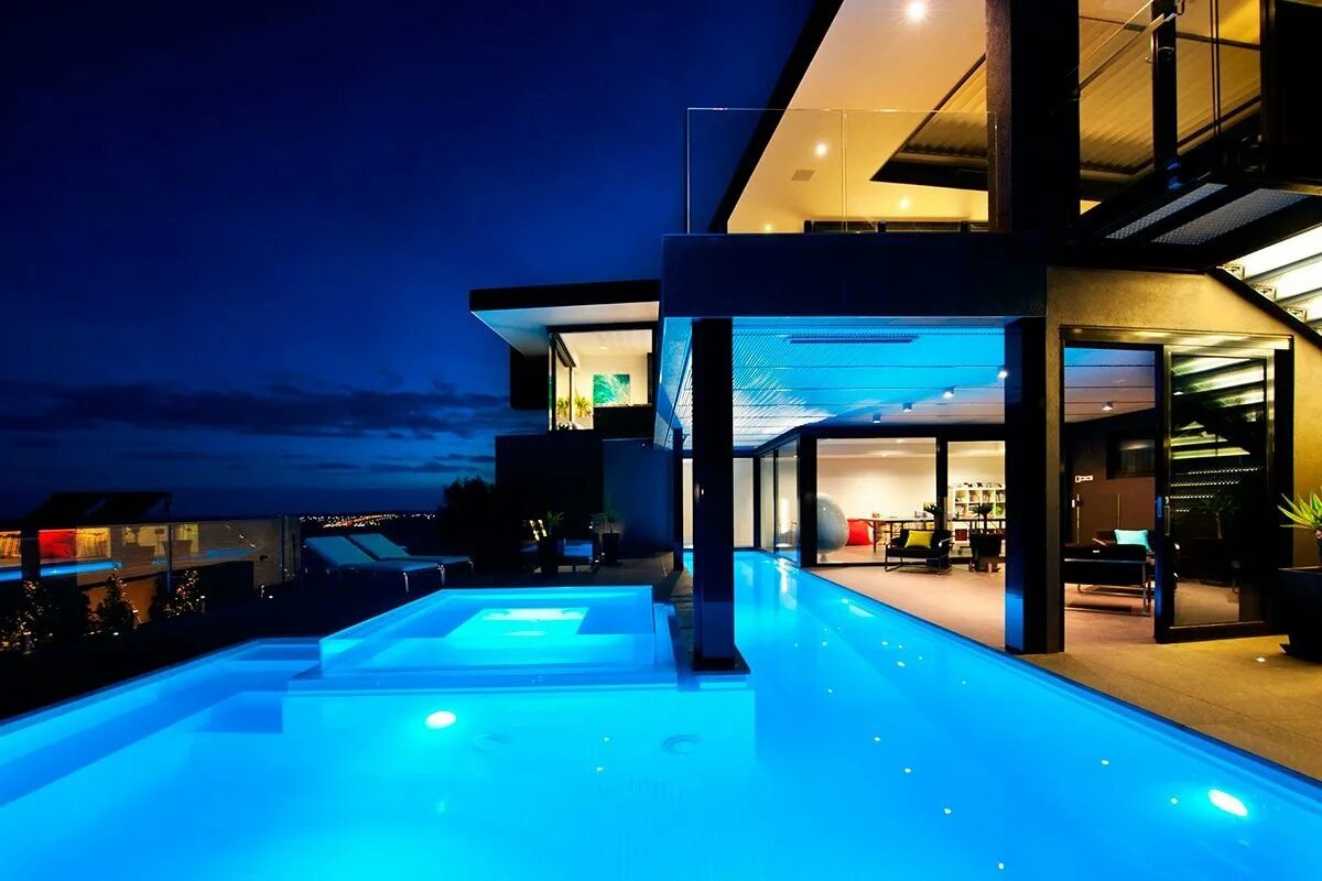 Загородная вилла маверик. Шикарный дом. Крутой дом с бассейном. Крутой дом с бассейном. Особняк сильвестра сталлоне.