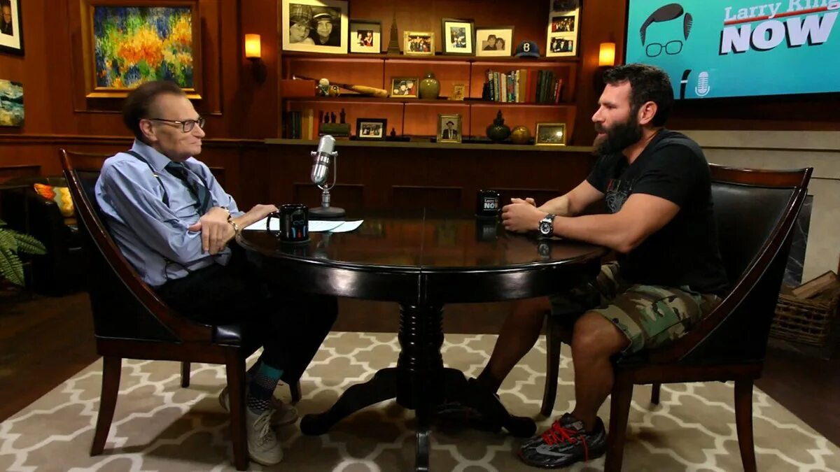 Логотип передачи larry king live png. King now. Larry king book. Ларри дэвис. King now.