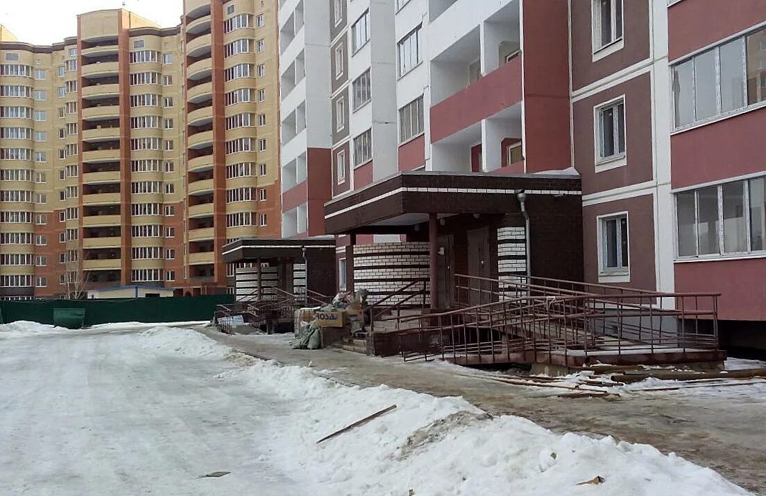 мкр подрезково ул. мкр подрезково ул. химки мкр-н подрезково. мкр подрезково ул. московская область, химки, микрорайон подрезково, 1-я лесная ул.