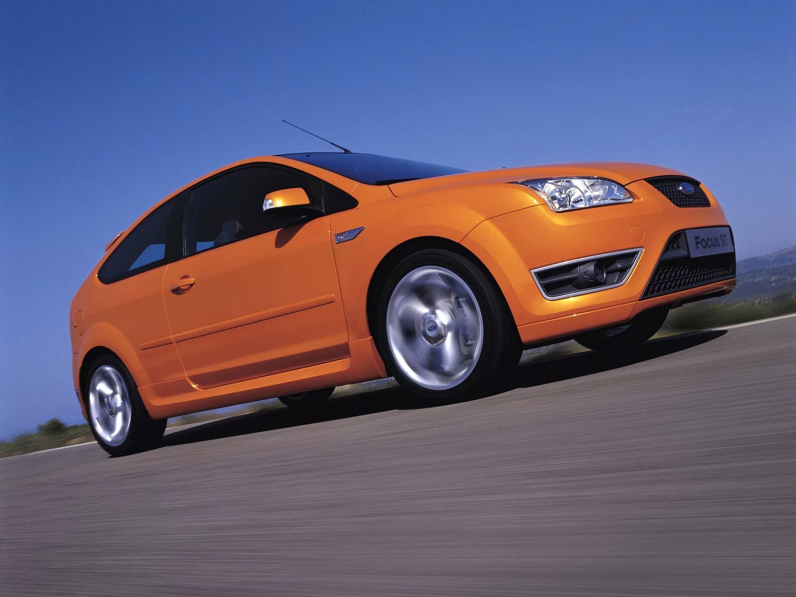 Машина форд фото. Ford Focus St 2005. Ford Focus St 2 поколения. Third Generation Ford Focus 2. Форд фокус 10.