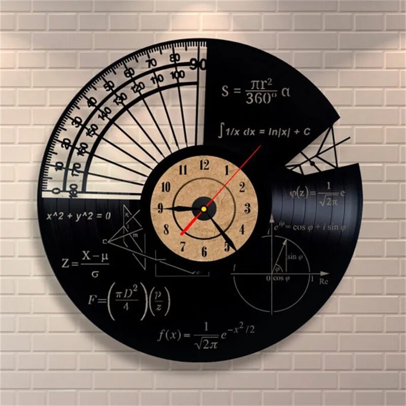 Часы учителю физики. Часы настенные. Математические часы настенные. Креативные часы. Настенные часы для математиков.