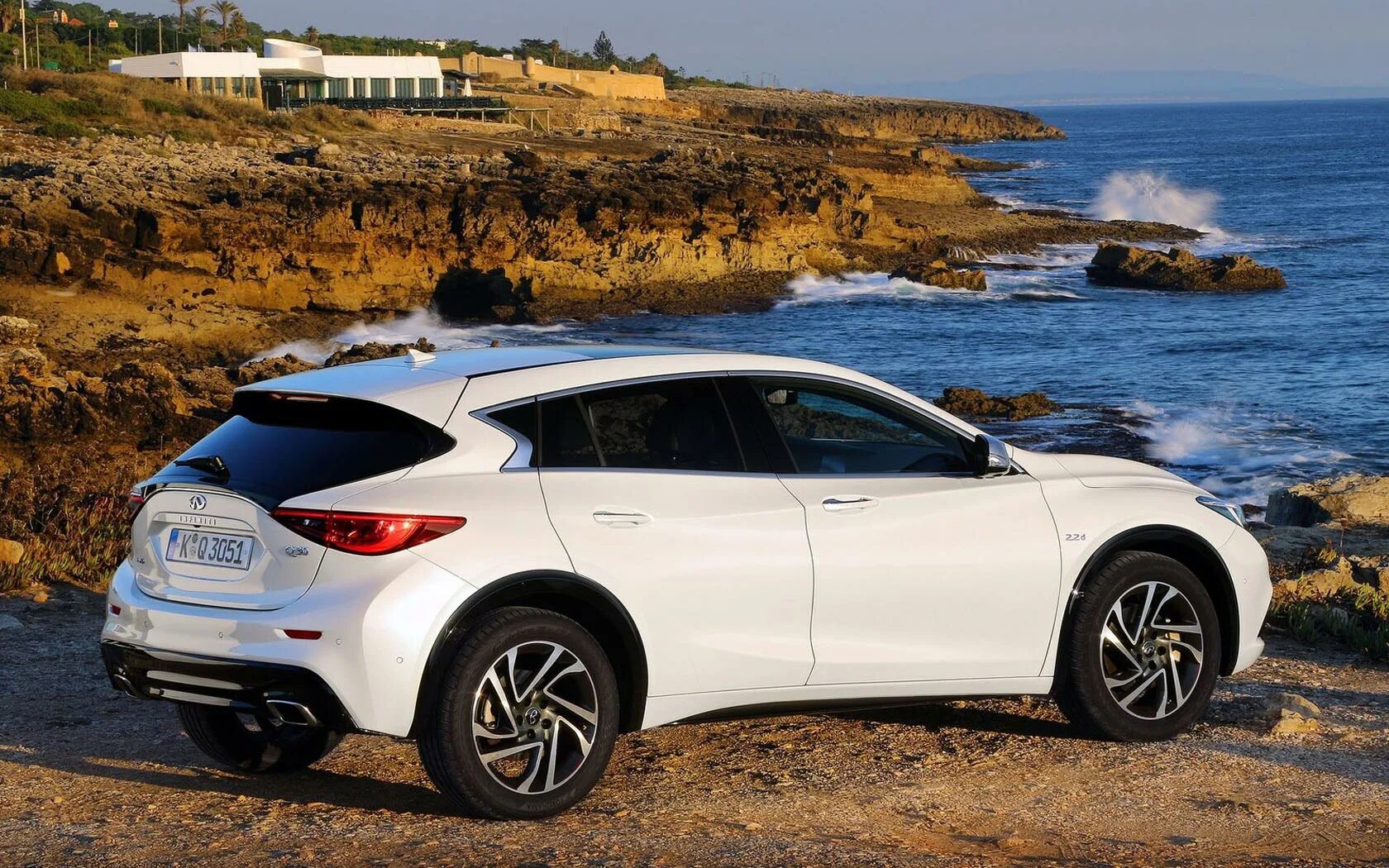 Infiniti qx30 2017. Infiniti хэтчбек q30 s. Infiniti q30. Инфинити q30 2015. Infiniti хэтчбек q30.