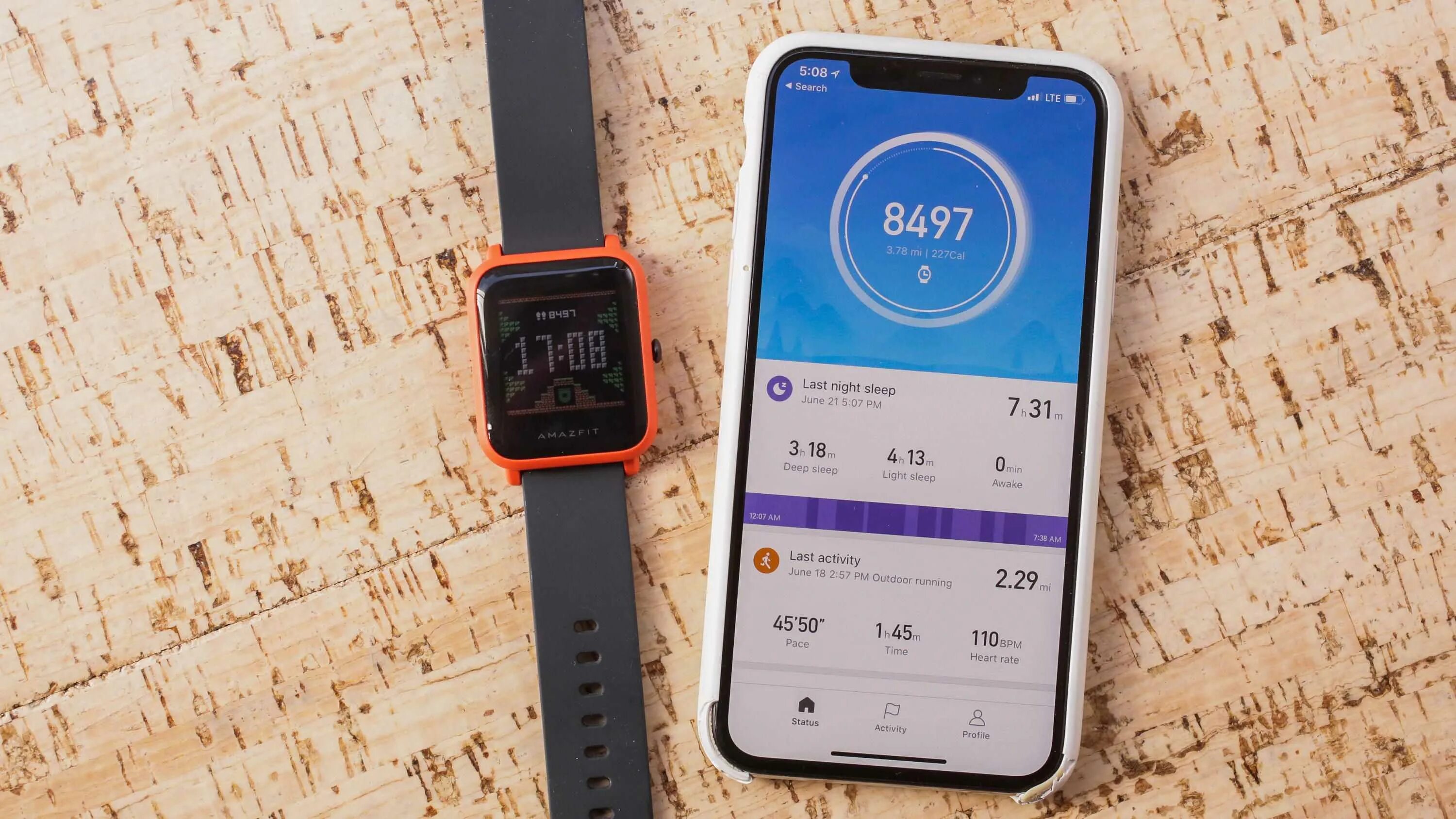 Смарт часы Huami Amazfit Bip s Lite. Amazfit диагональ экрана. Обои на амазфит. Обои для часов Xiaomi Amazfit. Часы amazfit bip приложение