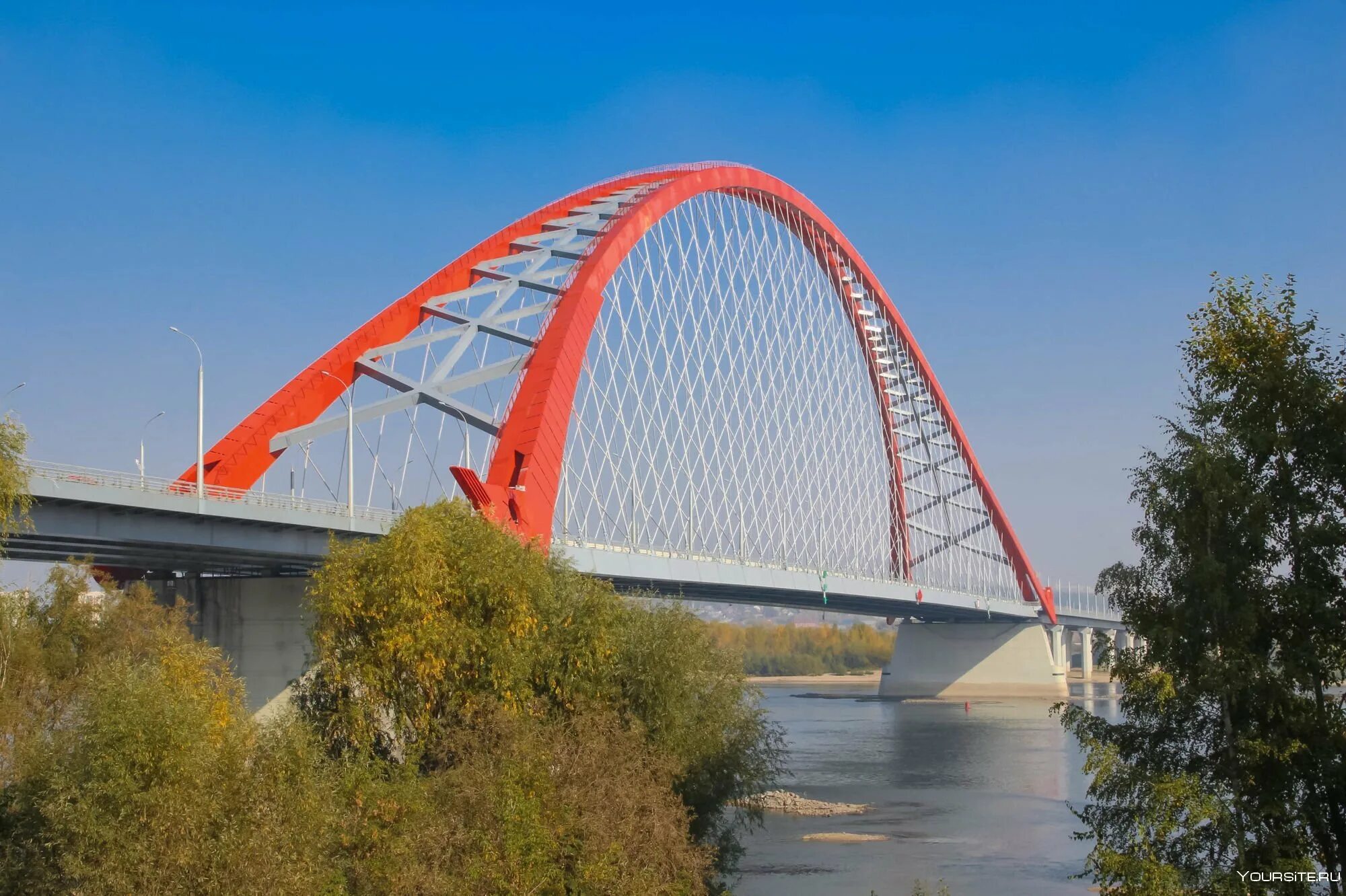 Бугринский мост Новосибирск. Бугринский мост в Новосибирске мост. Новосибирск Бугринский мост река Обь. Бугринский мост через реку Обь. Мост обь новосибирск