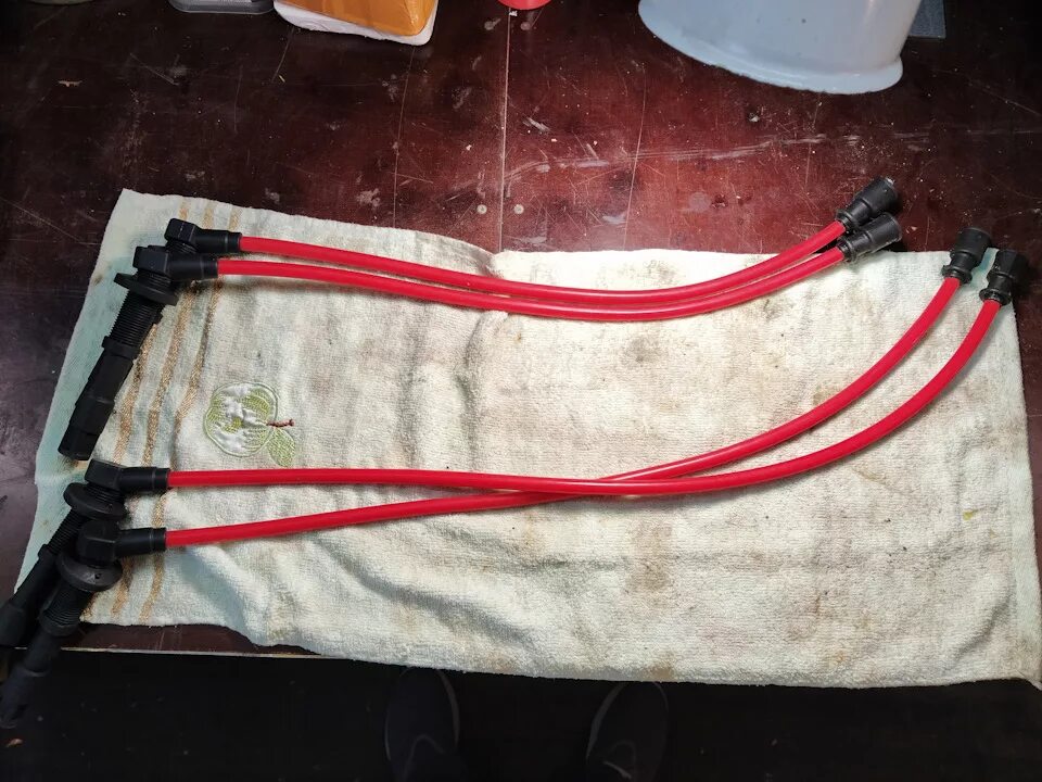 Провода ховер. 4 бензин тесла. Провода высоковольтные bautler hover h3. Провода ховер. 4.