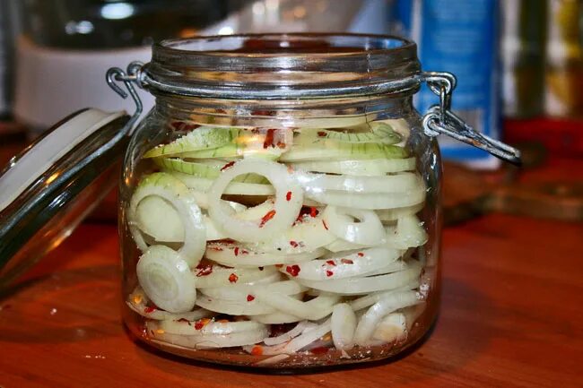 Маринованный жемчужный лук Eastern european recipes, Cooking recipes, European c