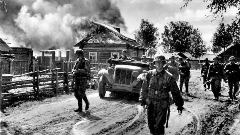 Німецько-радянська війна. Бомбежка 22 июня 1941. Германия начало войны н. Киев 22 июня 1941.