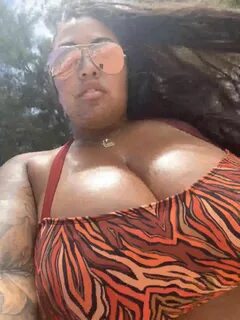 Watch the8thdeadlysynn Nothing like beach Sunday funday how yours going onl...