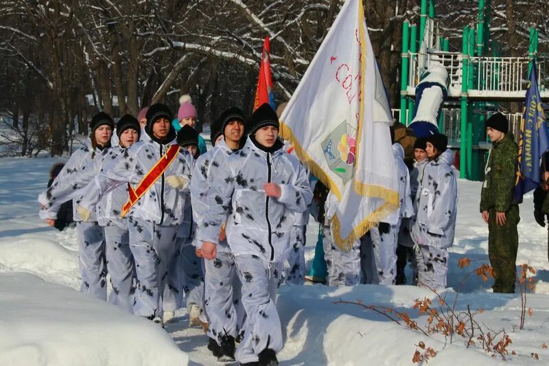 Зимняя зарница в школе. Зимняя зарница. Зимние игры зарница. Зимняя зарница. Зимние игры зарница.