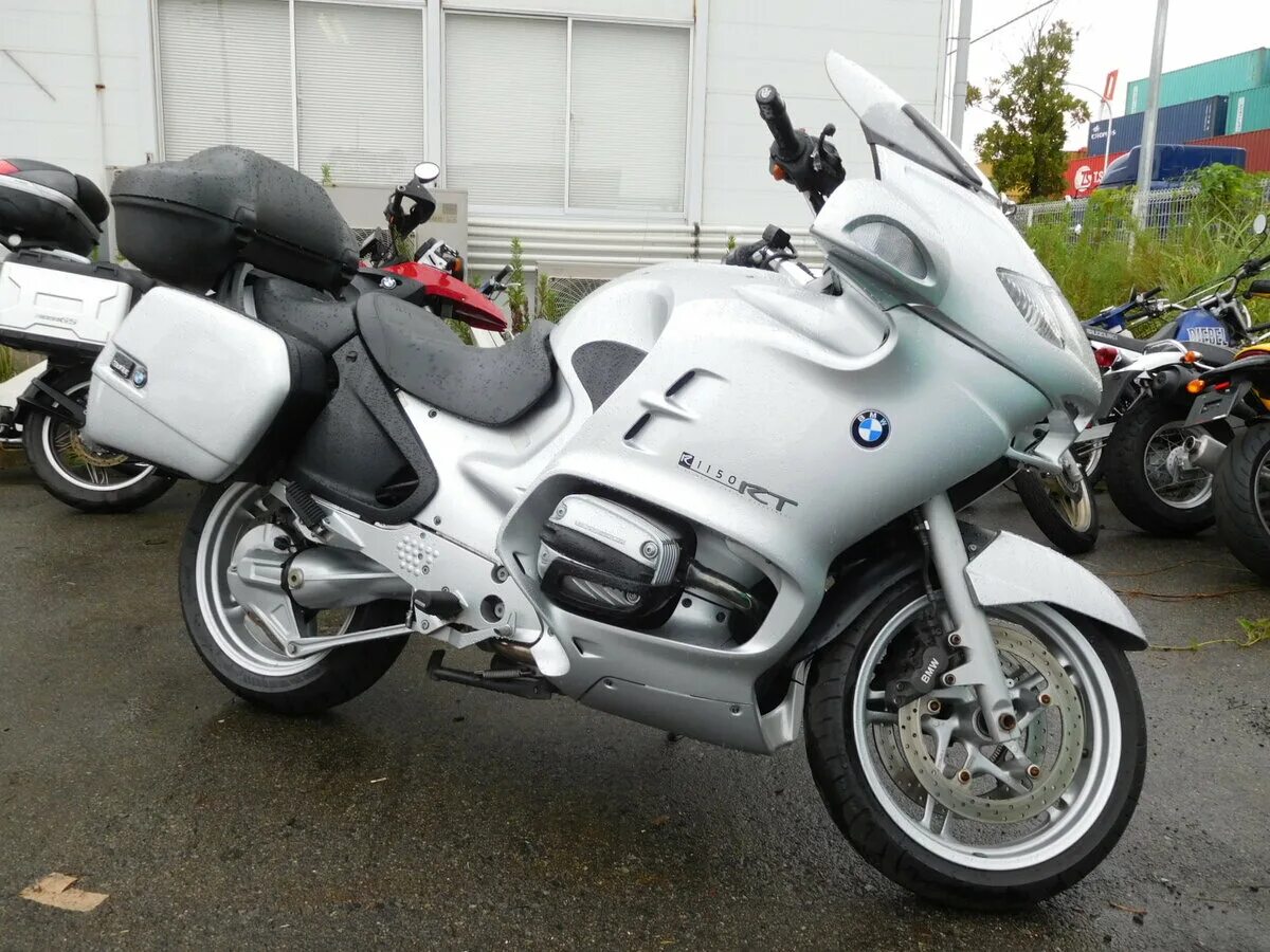 Куплю мотоцикл б у москва. BMW r1150rt. BMW r1150 2001. BMW R 1150 R 2001. Мотоцикл БМВ 1150 кубов.