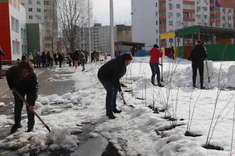 Апрель в октябрьском