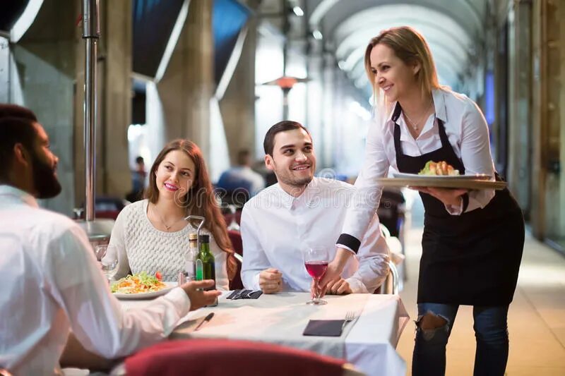 The waiter will bring us the bill
