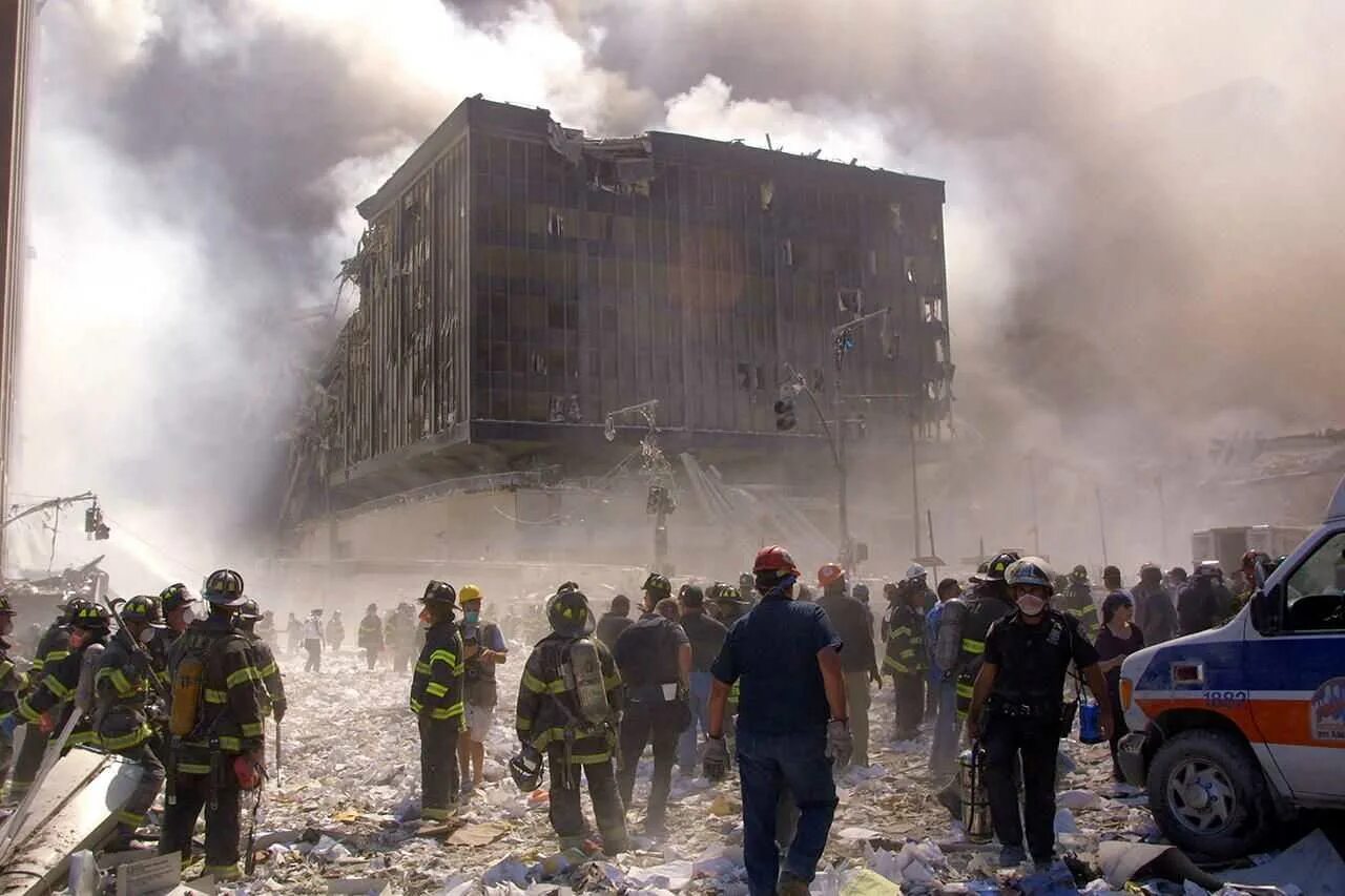 Башни-Близнецы 11 сентября 2001. Теракты 11 сентября 2001 года.