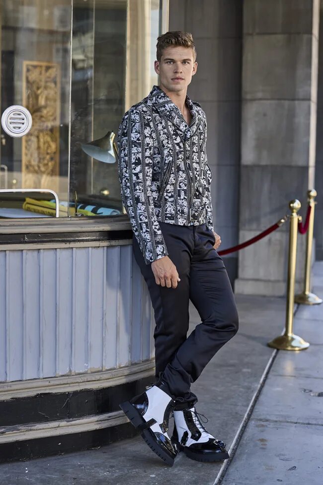 10 Cool Men's Outfit Styles You Can Copy For Dating Mens fashion casual outfits,